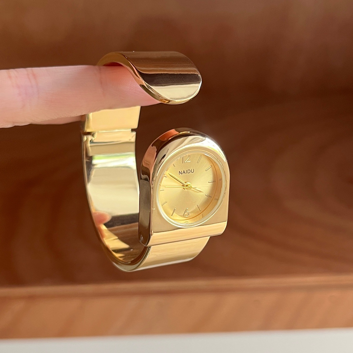 Luxury Watch Level - Новые золотые часы-браслет 2026 года: женские,