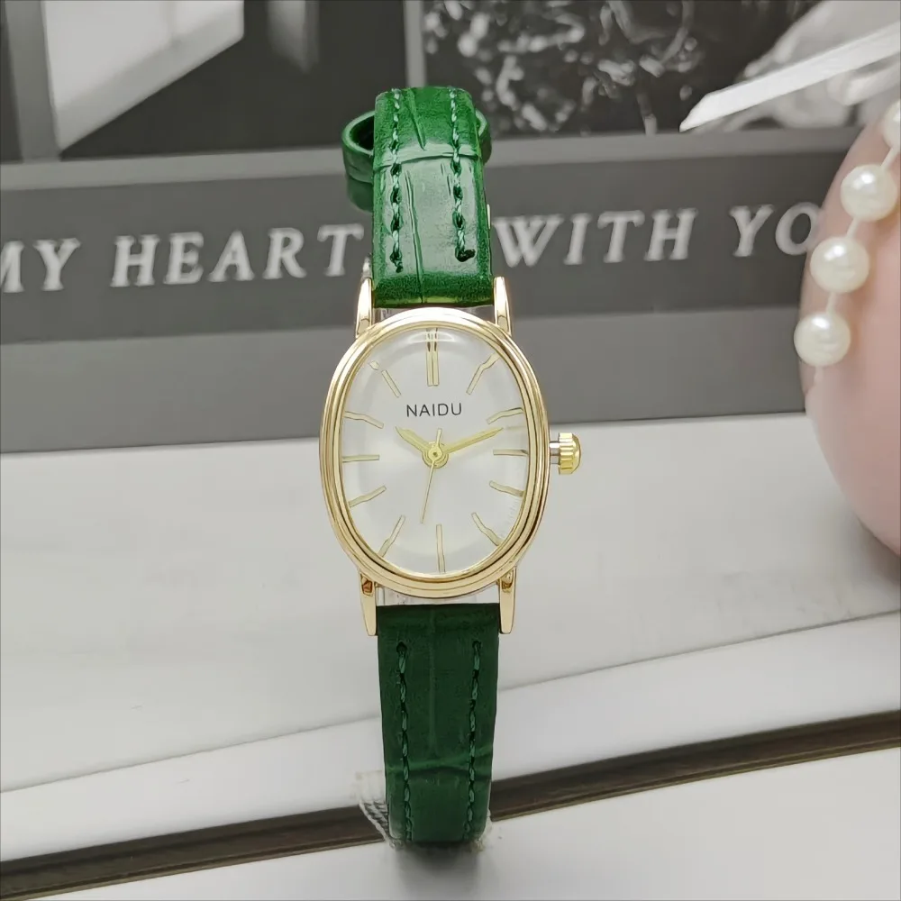 Модные брендовые женские часы  – обзор и цена Quiet Luxury Watch